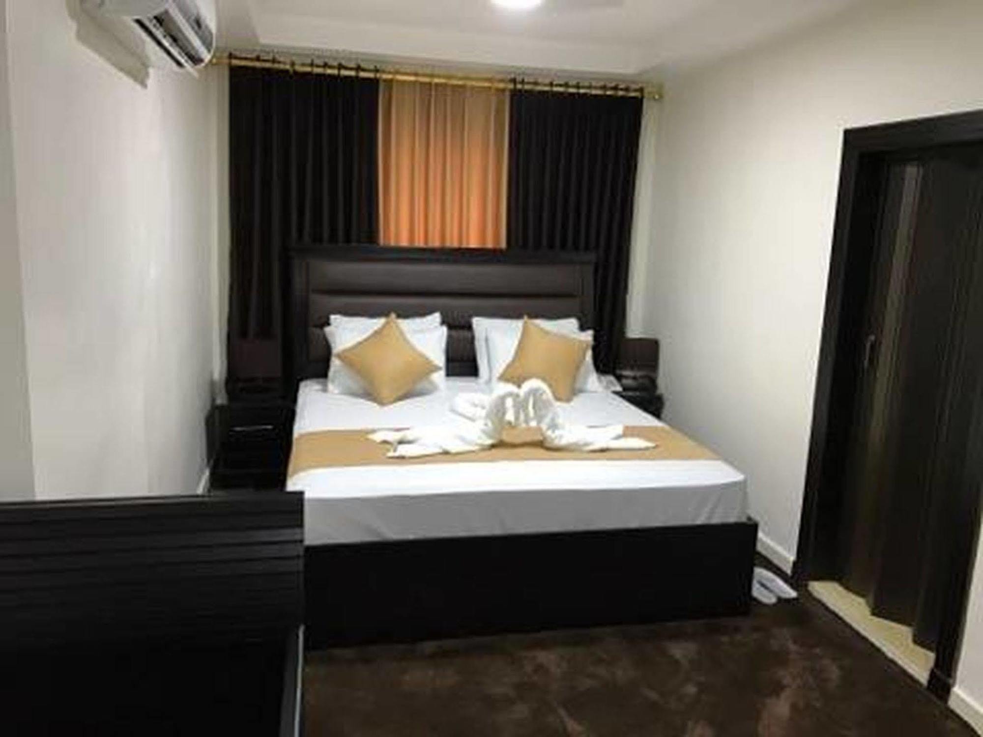 Peace Way Hotel Petra Экстерьер фото